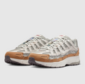 Nike Sneakers – Cream, Grey & Tan