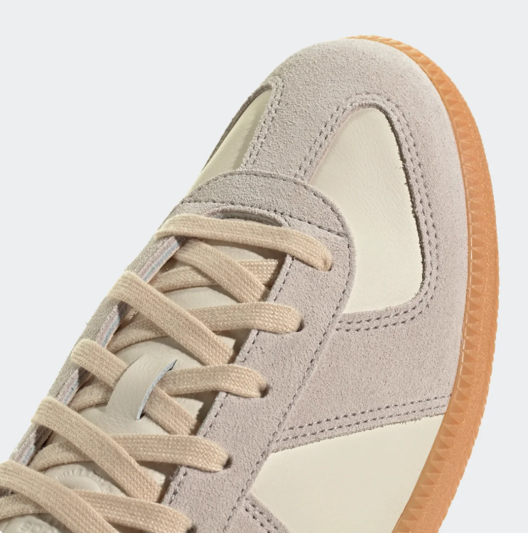 adidas Low-Top Sneakers – Cream, Light Grey & Gum