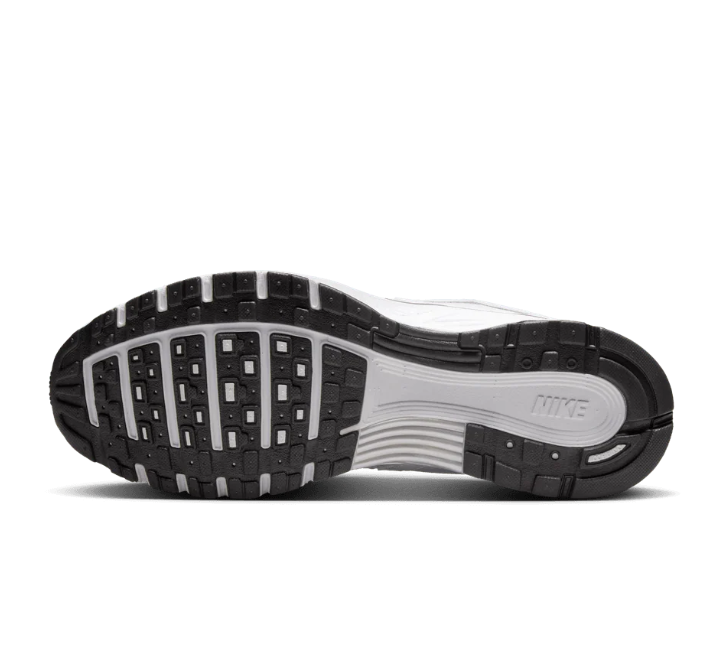 Nike Sneakers – White & Black