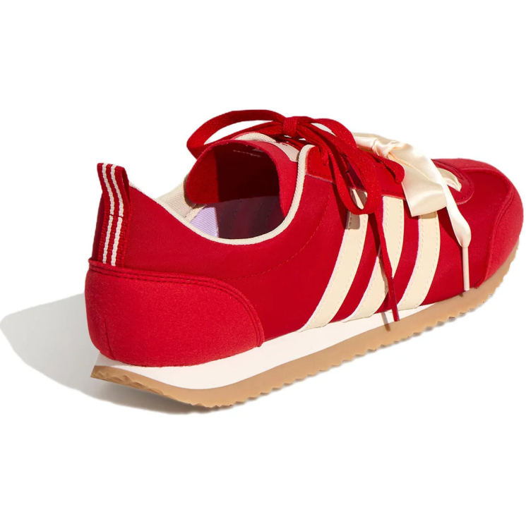 adidas Red & Cream Bow-Lace Low-Top Sneakers with Gum Sole