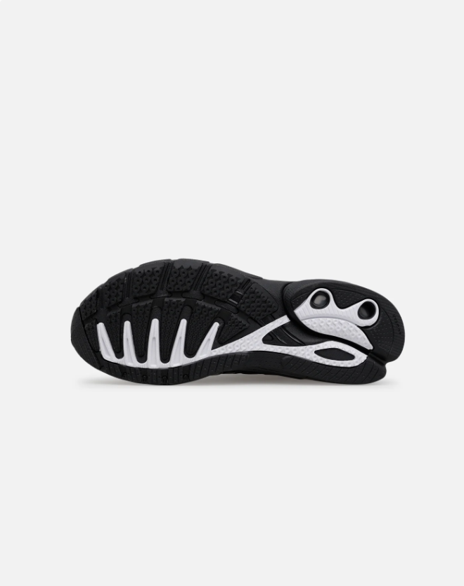 adidas Sneakers – Black & Silver