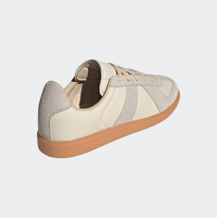 adidas Low-Top Sneakers – Cream, Light Grey & Gum
