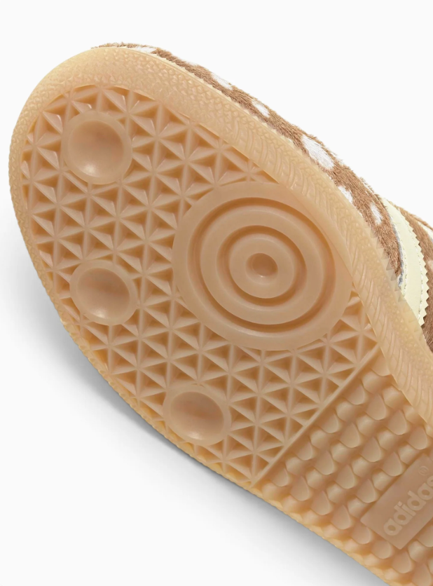 adidas Low-Top Sneakers – Brown & Cream Spotted Print