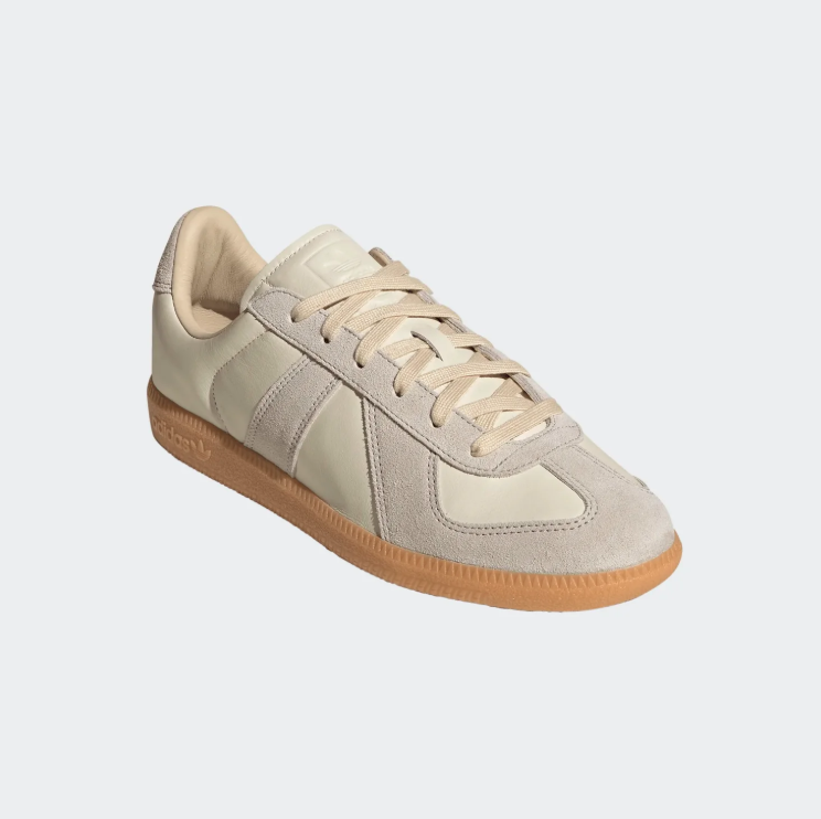adidas Low-Top Sneakers – Cream, Light Grey & Gum