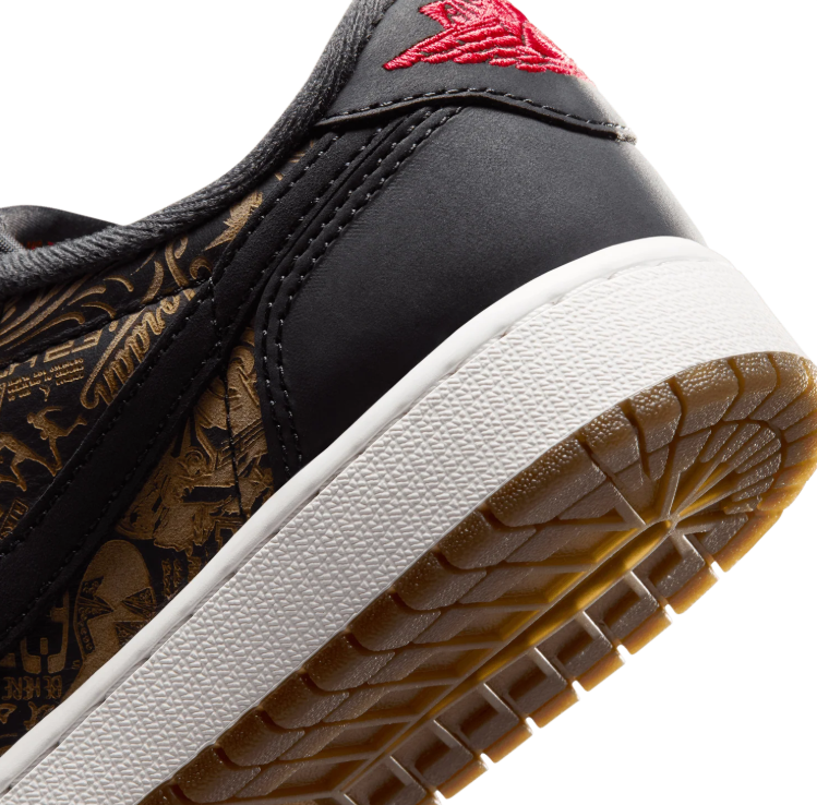 Air Jordan Low-Top Sneakers – Black & Gold Graphic Print